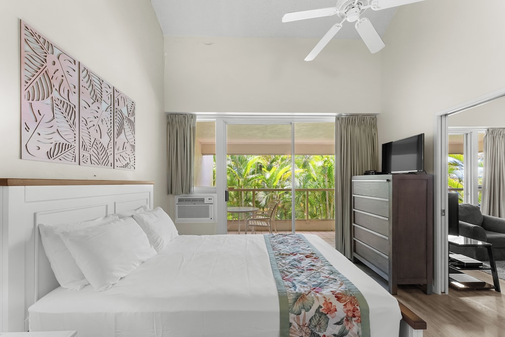 Maui Banyan A-202 by Maui Rental Group