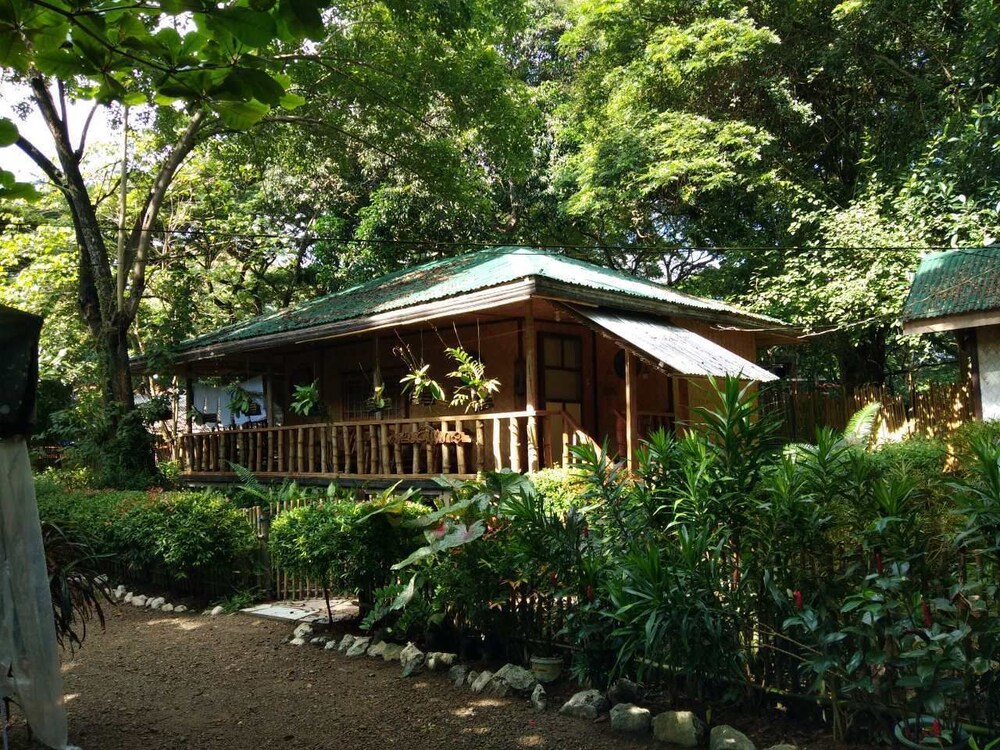Nelly's Nipa hut