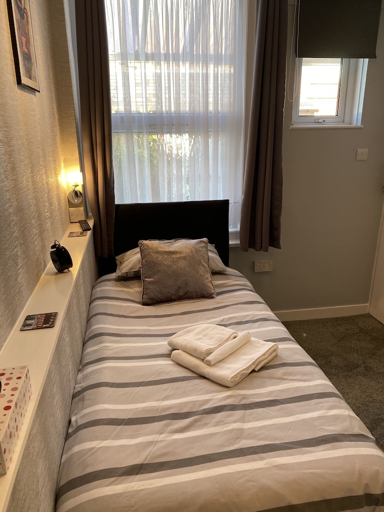 Inglewood Guesthouse