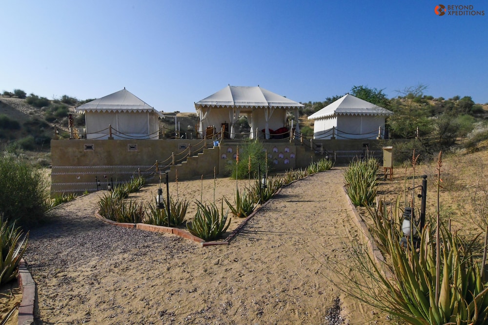 Dhora Desert Resort & Spa By Eight Continents