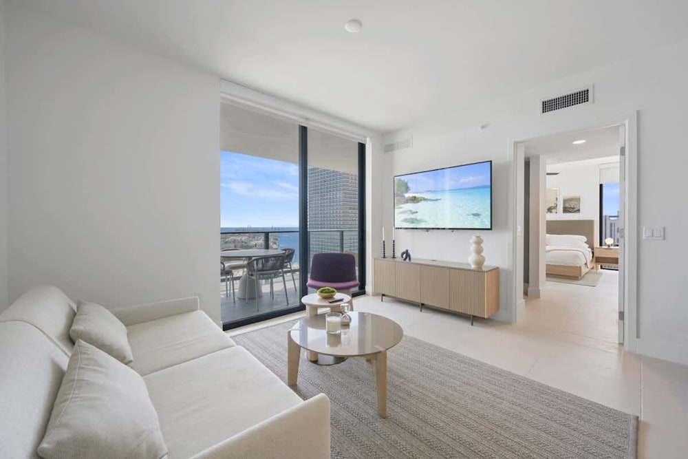 Delightful 3br in Downtown Miami