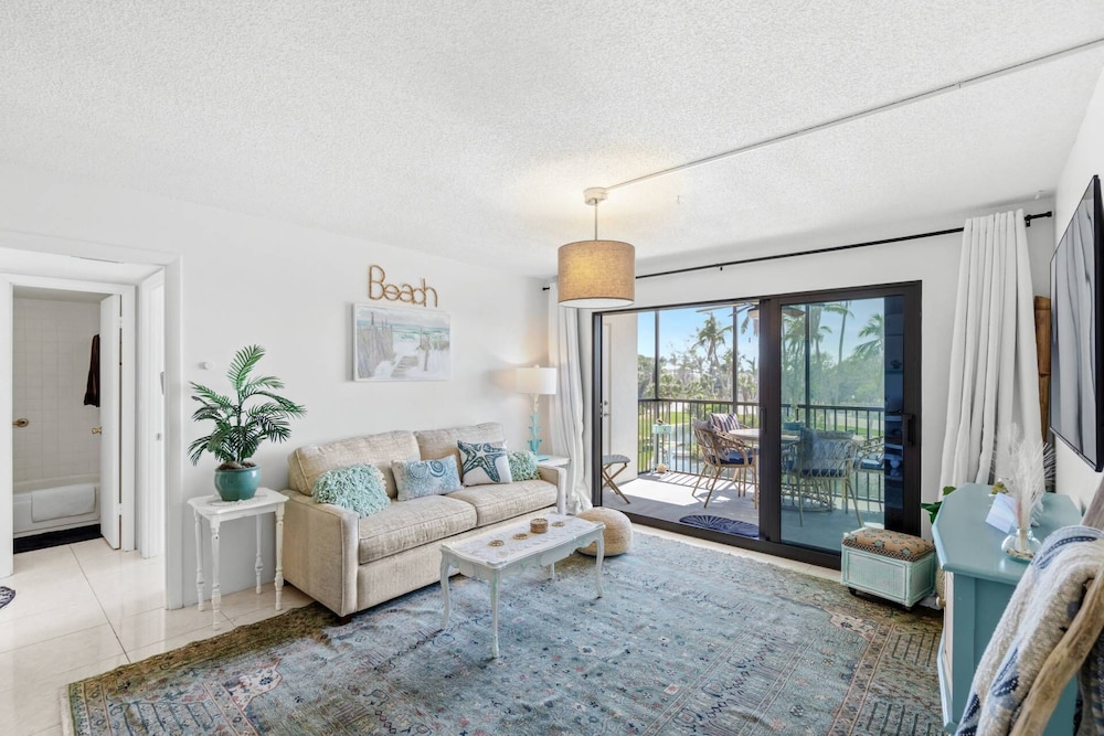 Harbor Towers Ocean View Escape