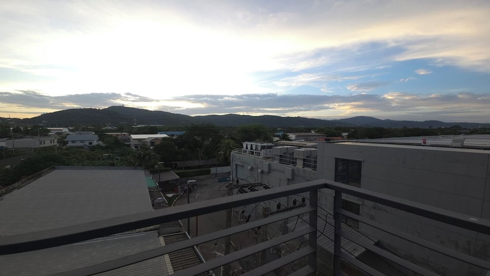 Boutique Bliss 1BR T1-506