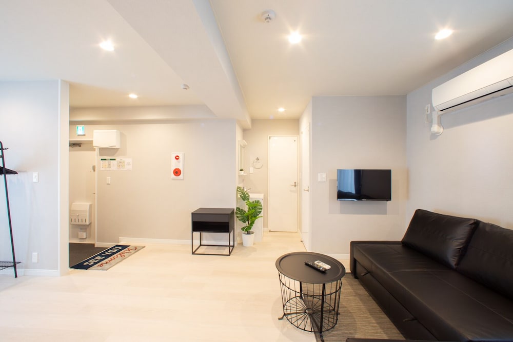 OtsuKa Partners House