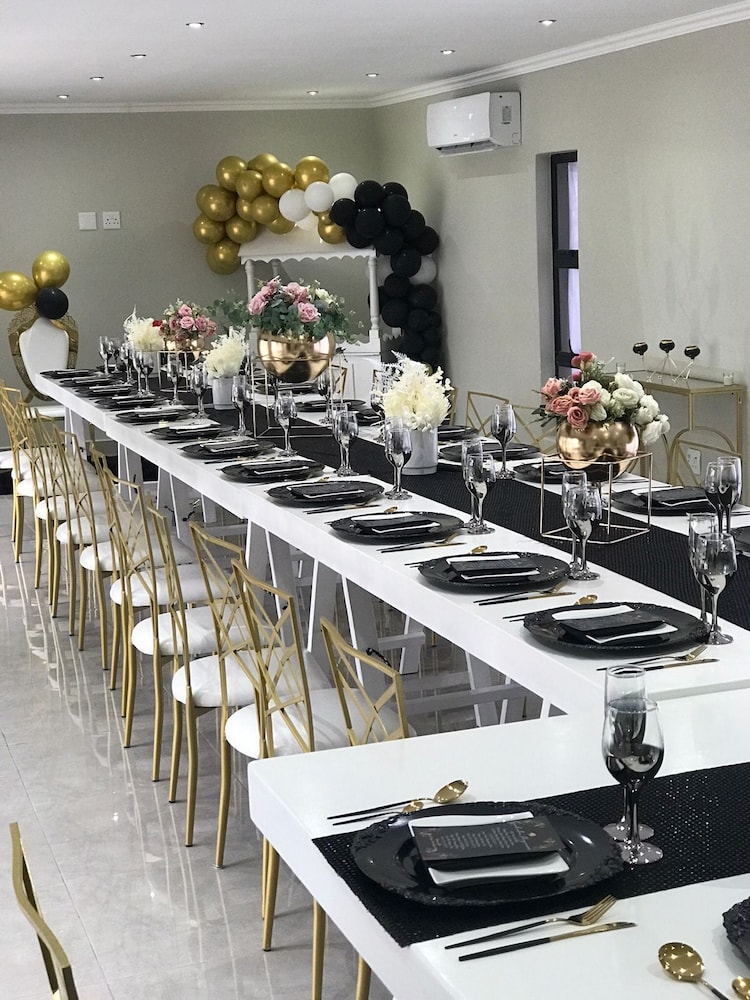 meeting & event spaces