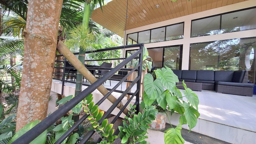 Balcon - Exclusive Private Villa in Camotes Island, Cebu, Philippines