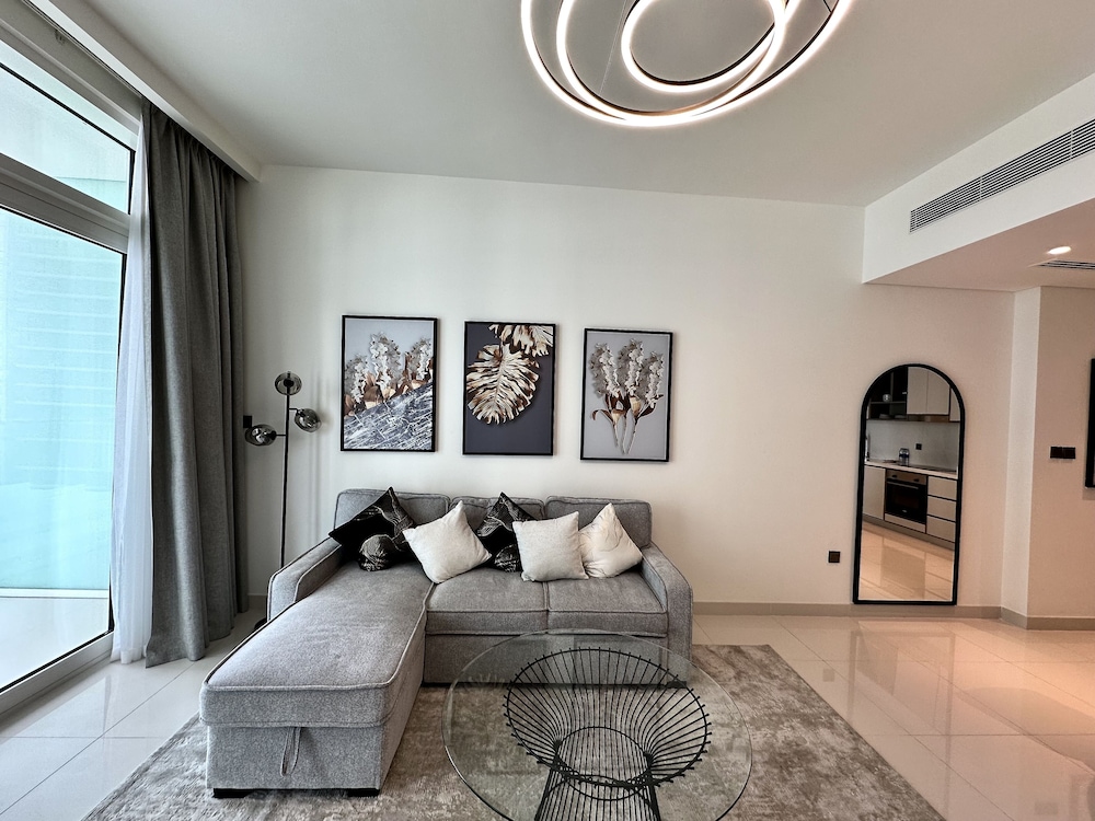 Lux BnB I Sun Rise Bay Tower I Ocean View