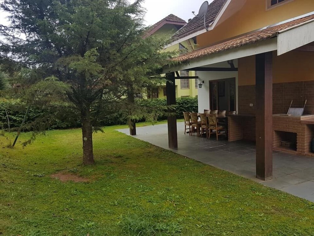 Casa temporada Campos do Jordão view 4