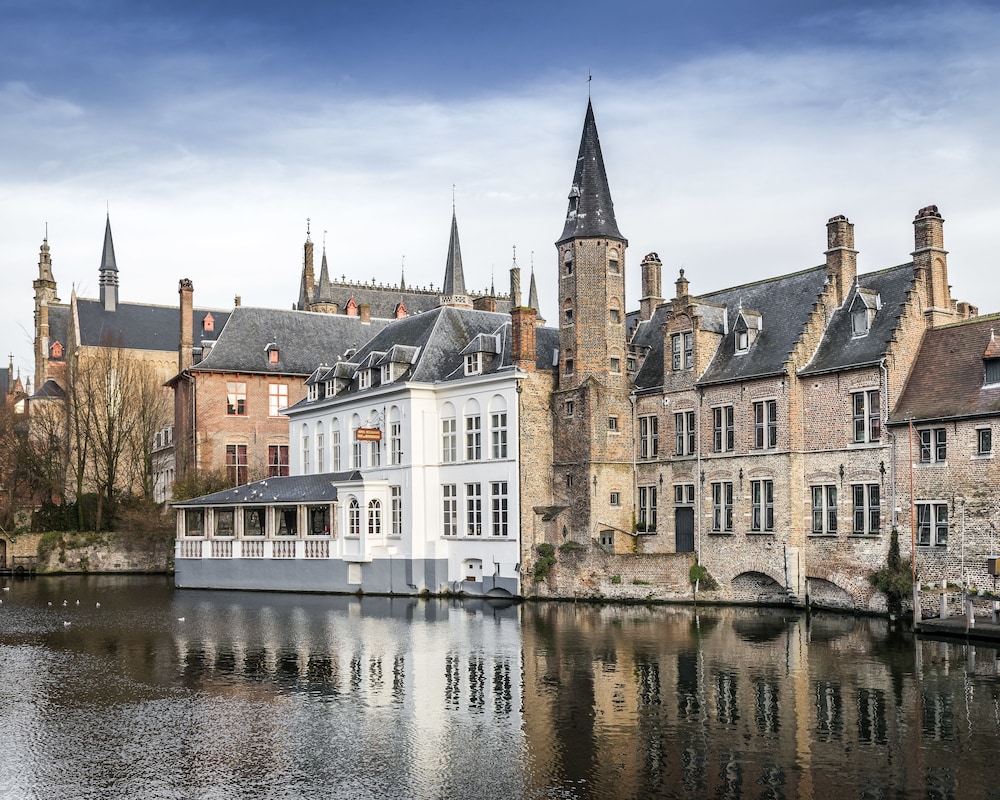 Bruges Vacations - Apartment Dijver - Property Image 5