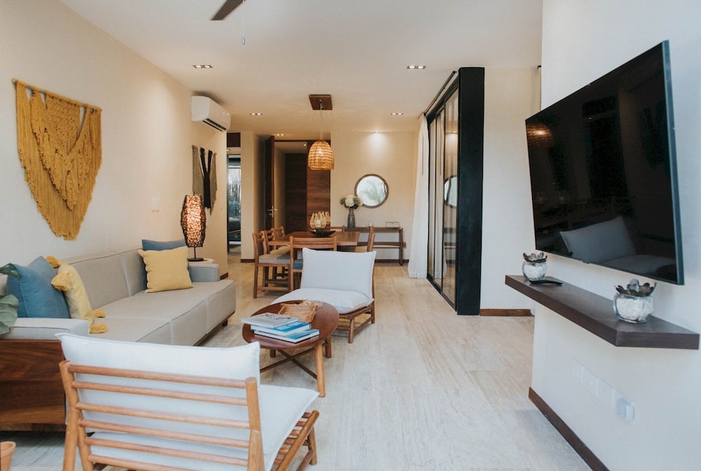 Tropical Luxury 3 BR Aldea Zama Secure Gated Community Private Pool Wifi Concierge view 3