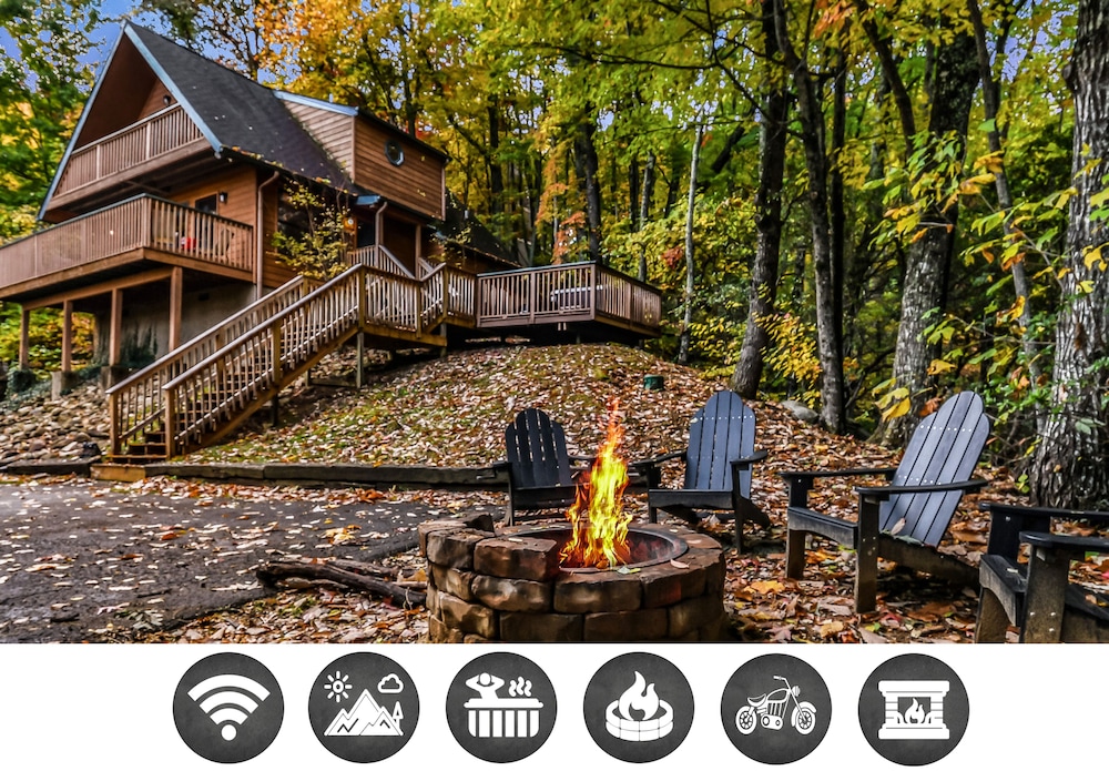 Smoky Mountain Bliss 2 Bedroom Cabin