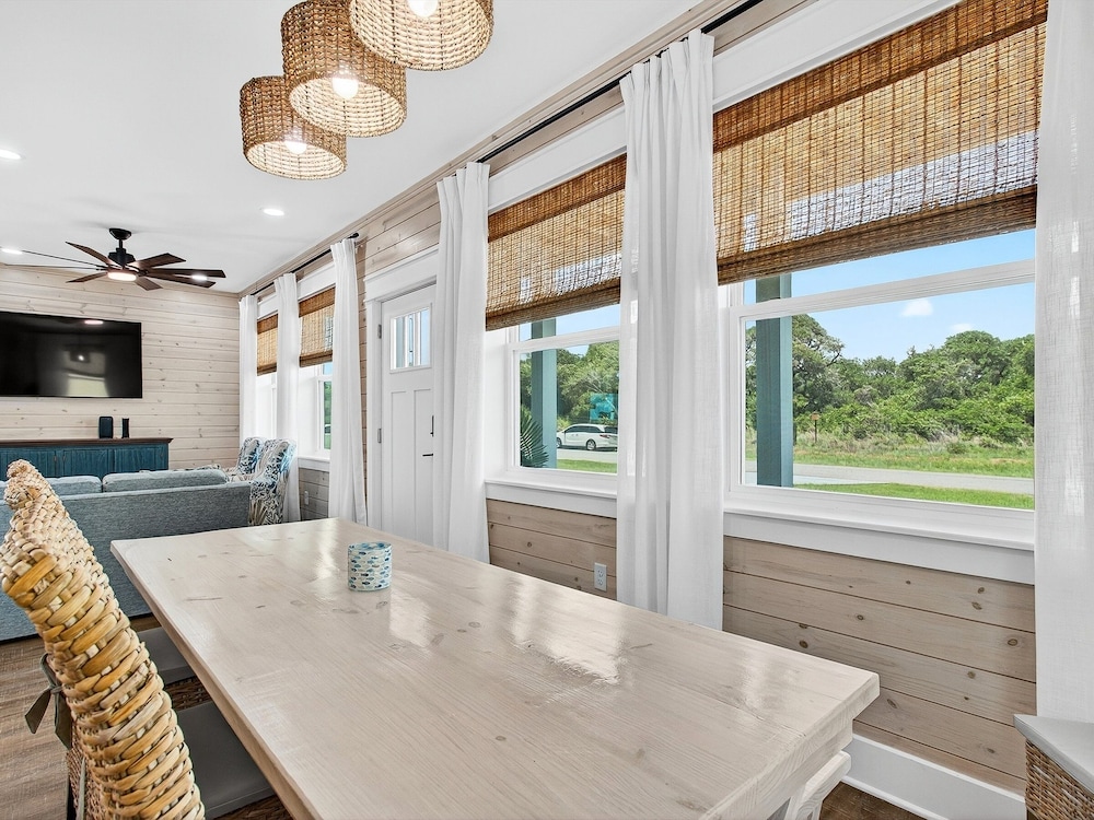 Coastal Retreat 3 Bedroom Home