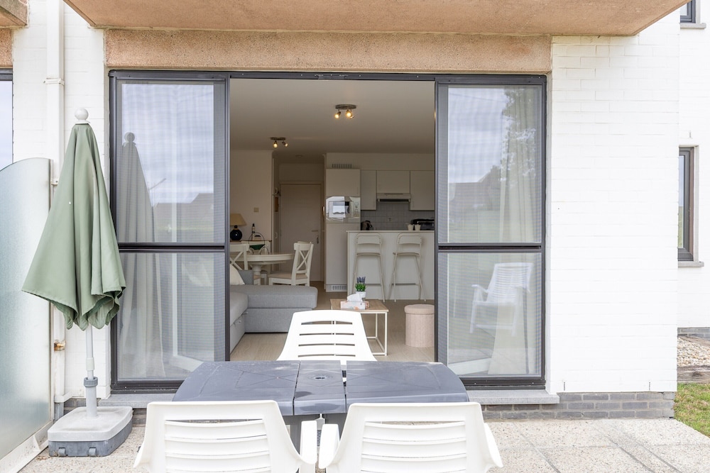Ground Floor Apartment With Sunny Terrace