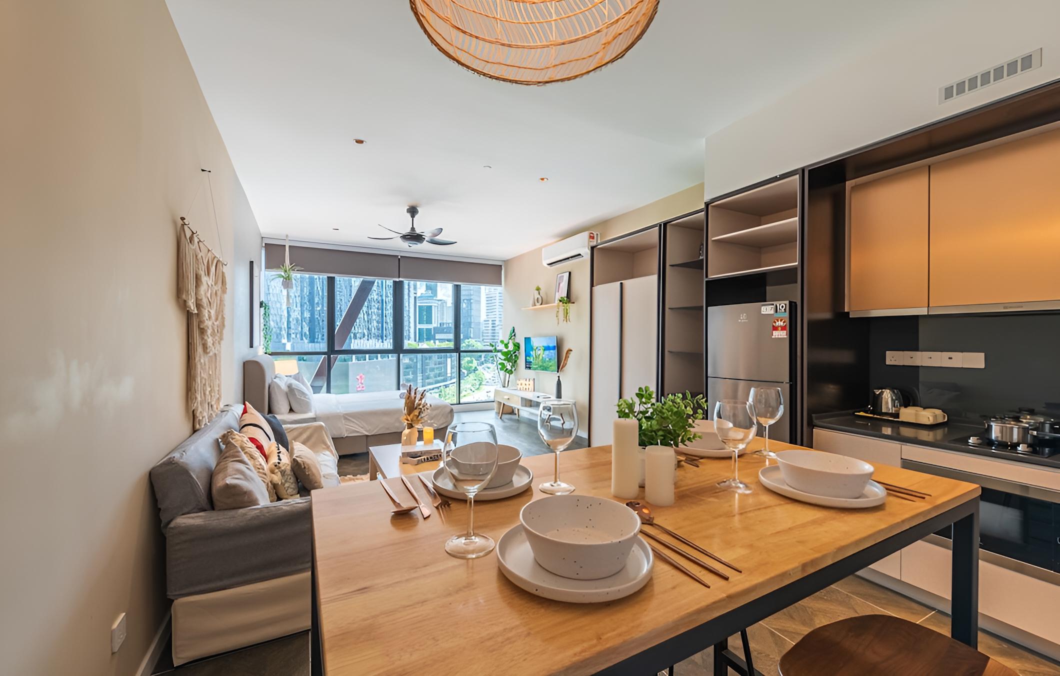 Scarletz Premium Suites by Kay-Stay
