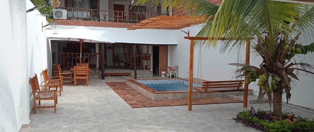 CASA DE PLAYA FRENTE AL MAR CON JACUZZI