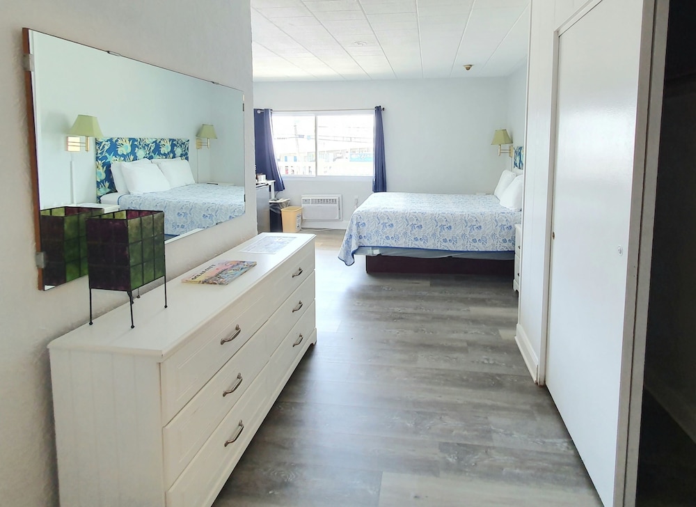 The Coral Sands Motel