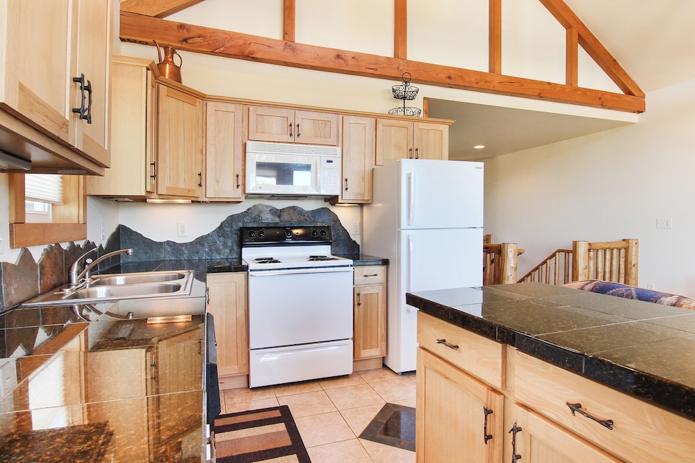 Estes Park Vacation Lodging