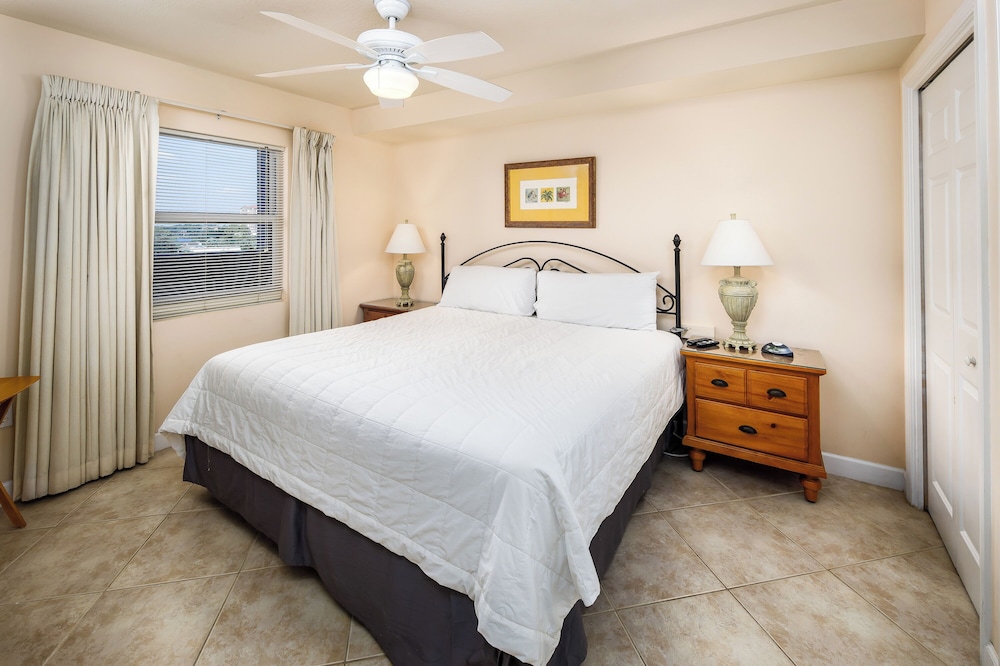 Pelican Isle 412 by Brooks and Shorey Resorts