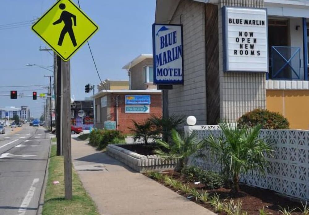 Blue Marlin Inn & Suites