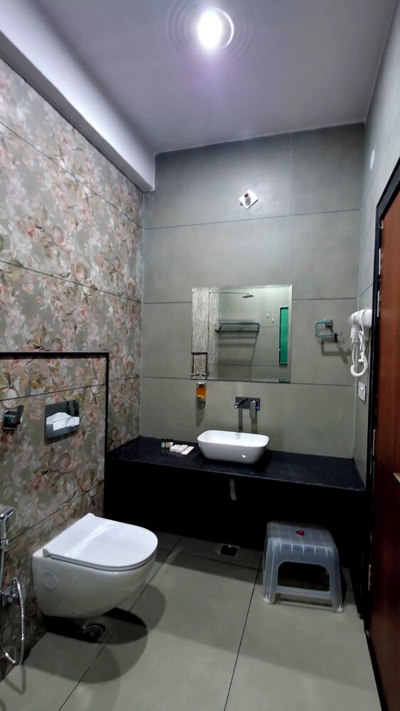 Shreeji Desert Resort