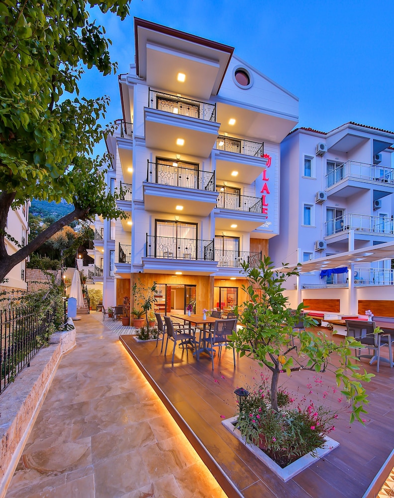 Lale Hotel - Image 42