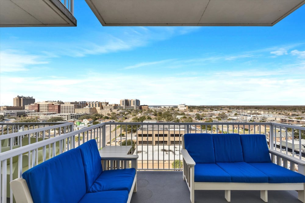 Blue Horizon in Galveston