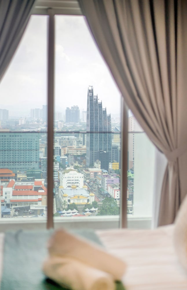 Platinum Quill Apartments Residences