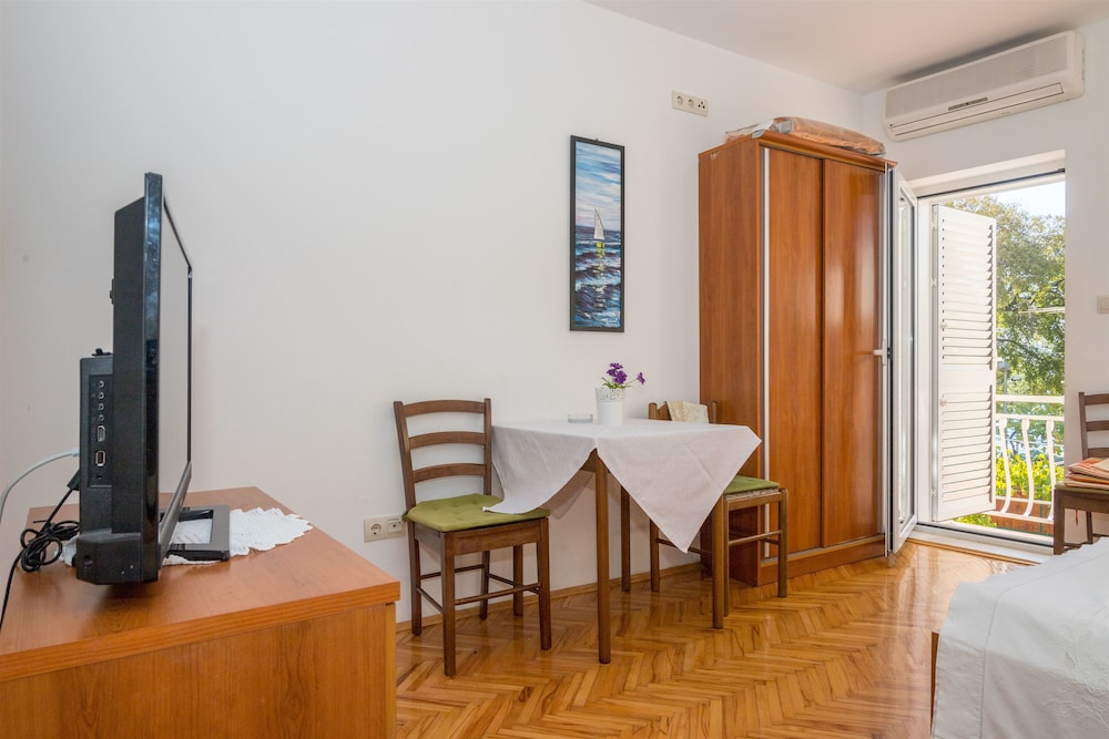 Apartments Antonija view 3