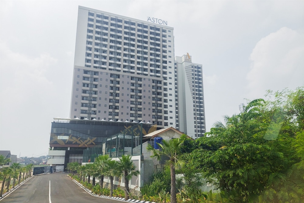 Cozy And Simply 1Br Apartment Anwa Residence