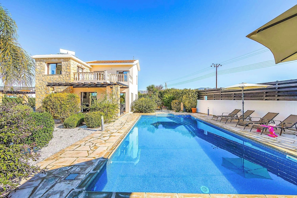 Villa Eliza