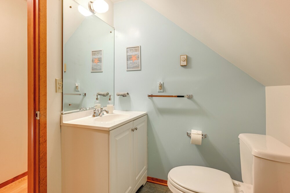 Walk to Beach: Pet-friendly Caseville Cabin