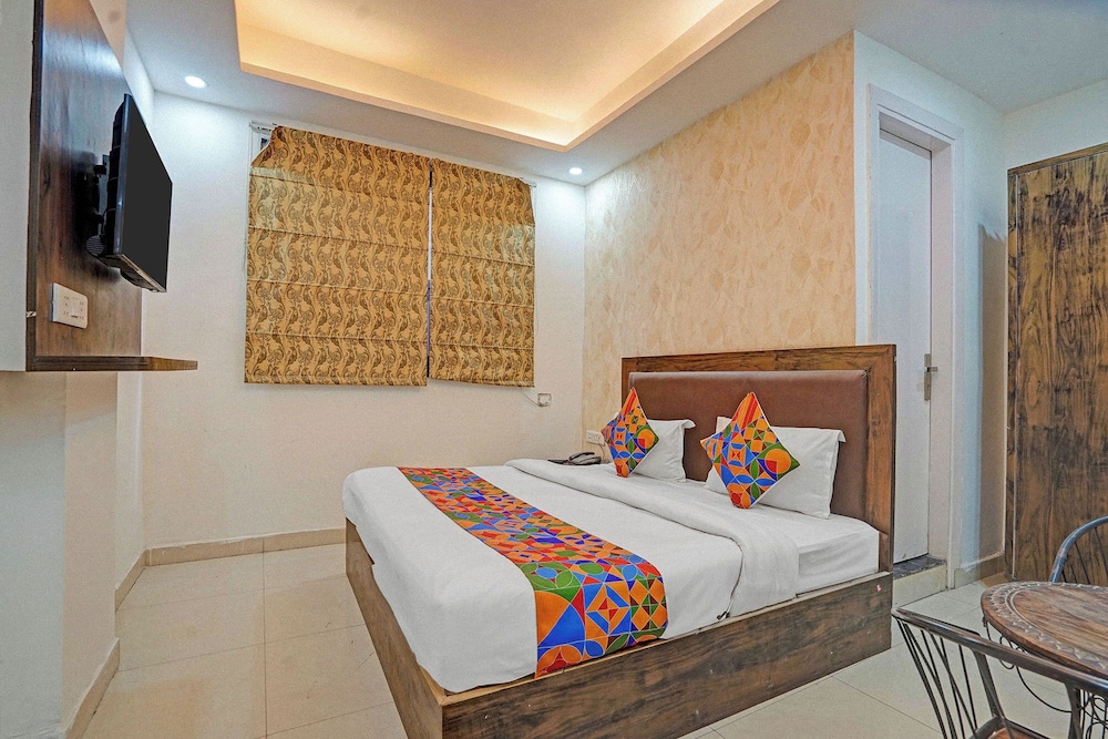 Fabhotel Dilnoor Stay