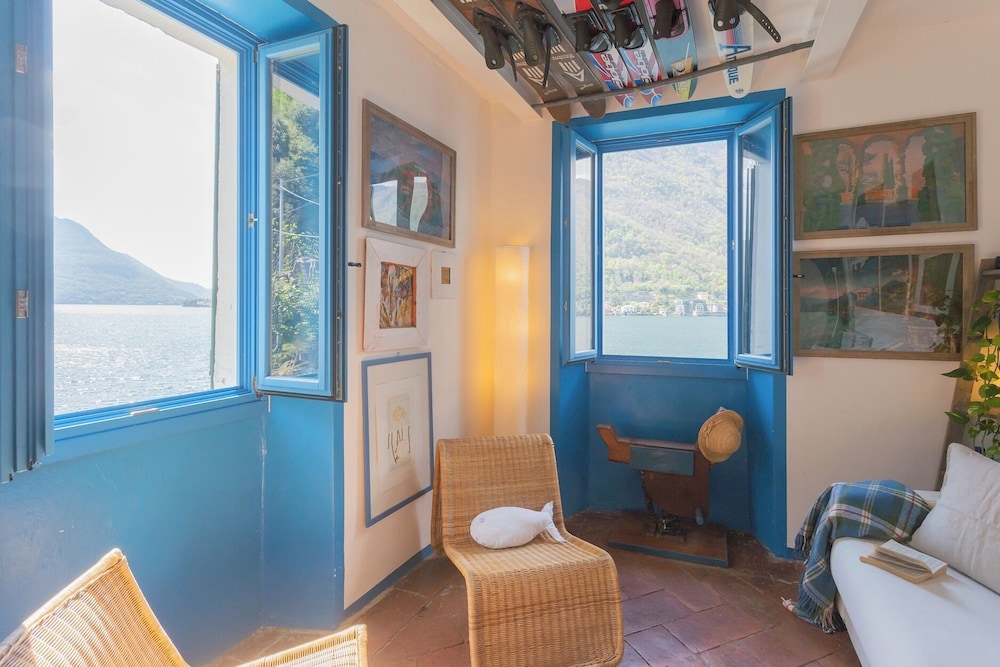 Deriva Apartment on Careno's Beach by Rent all Como