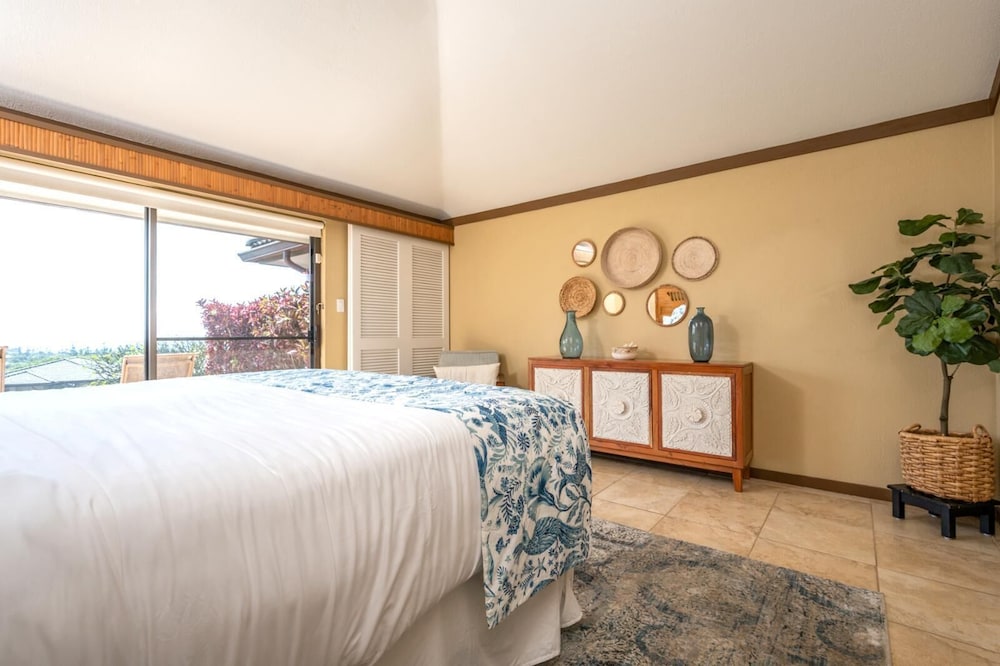 Kapalua Golf Villas KBM Resorts Large Bedroom 3 Free Rental Cars 3 Units, 5 Bedrooms Ml-2321