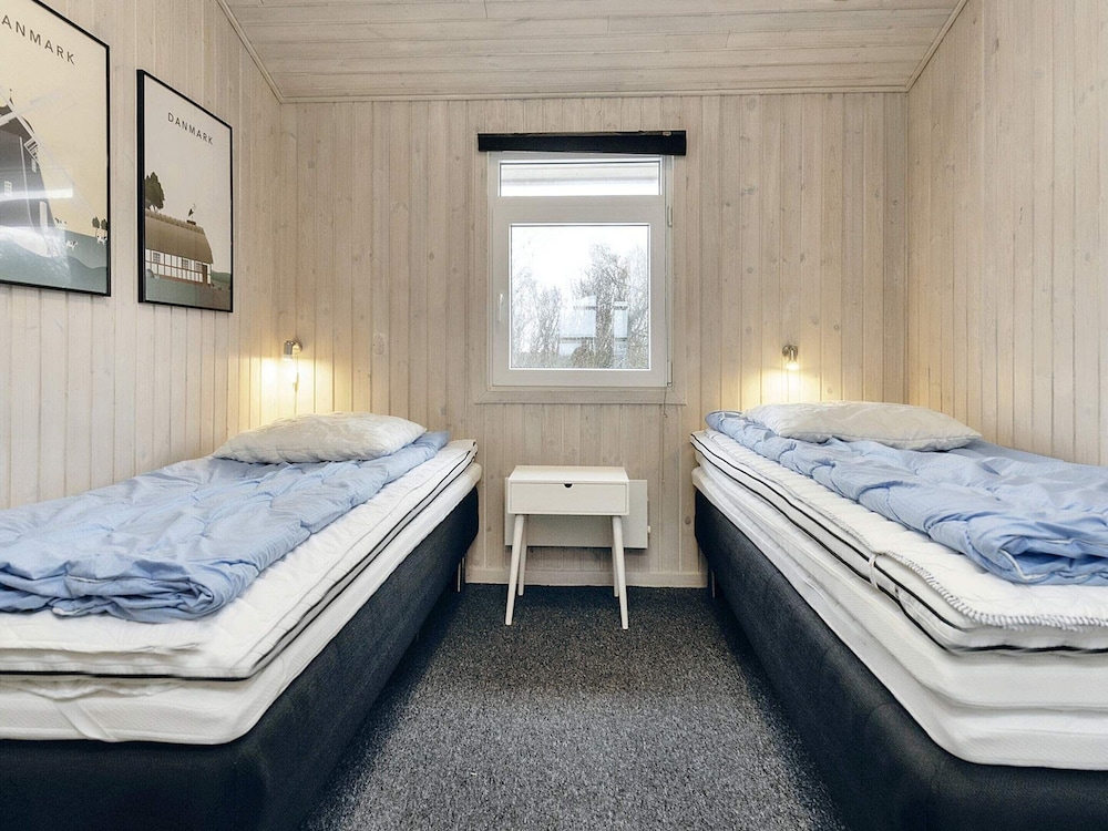 Luxury Cottage With Pool and Sauna-by Traum view 4
