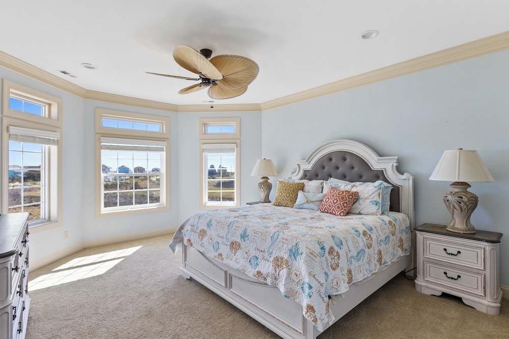 Permuda Private Island by Topsail Realty