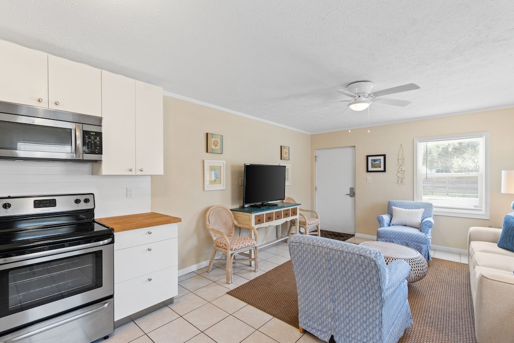 Adorable Beach Cottages in Panama City Beach by Panhandle Getaways