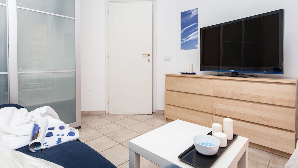 Rental in Rome Arenula Balcony