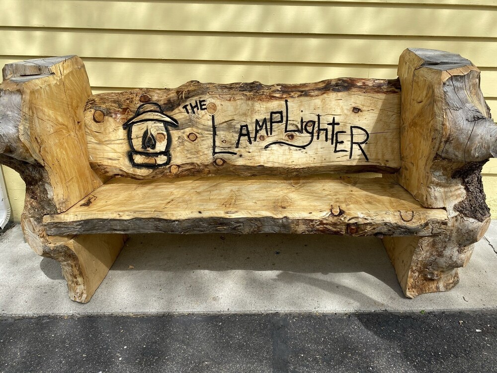 Lamplighter Cabins & Suites