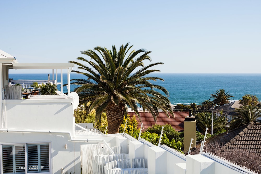 Funkey Villas