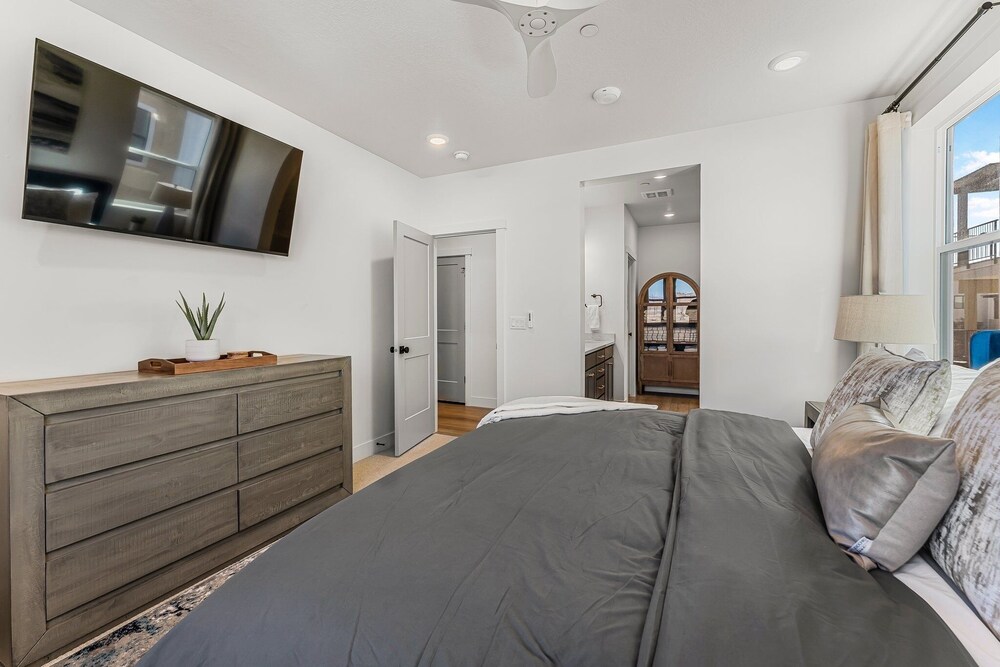 Azure Sands 3 Bedroom Condo