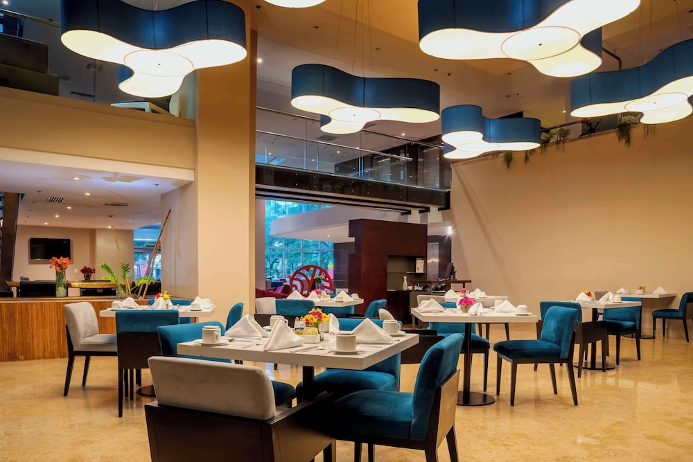NH Collection Barranquilla Smartsuites Royal
