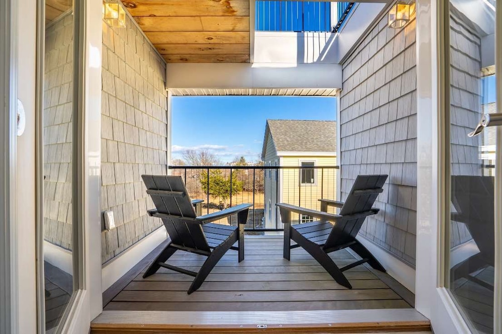 Game Room, Home Gym, 1 Mile to Beach