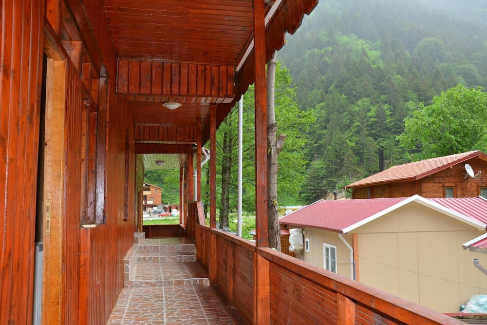 Uğur Motel