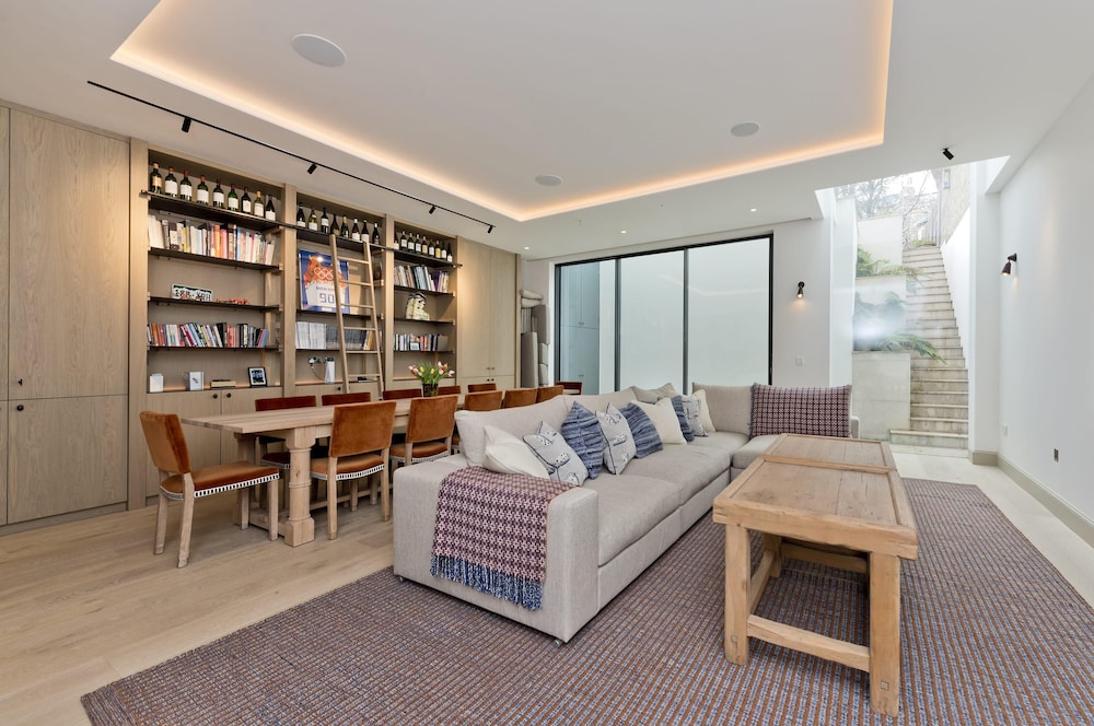 Beautiful 5 Bed House Fulham