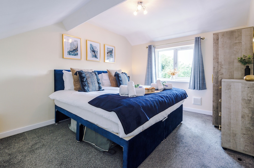 3 Hill Farm Cottages
