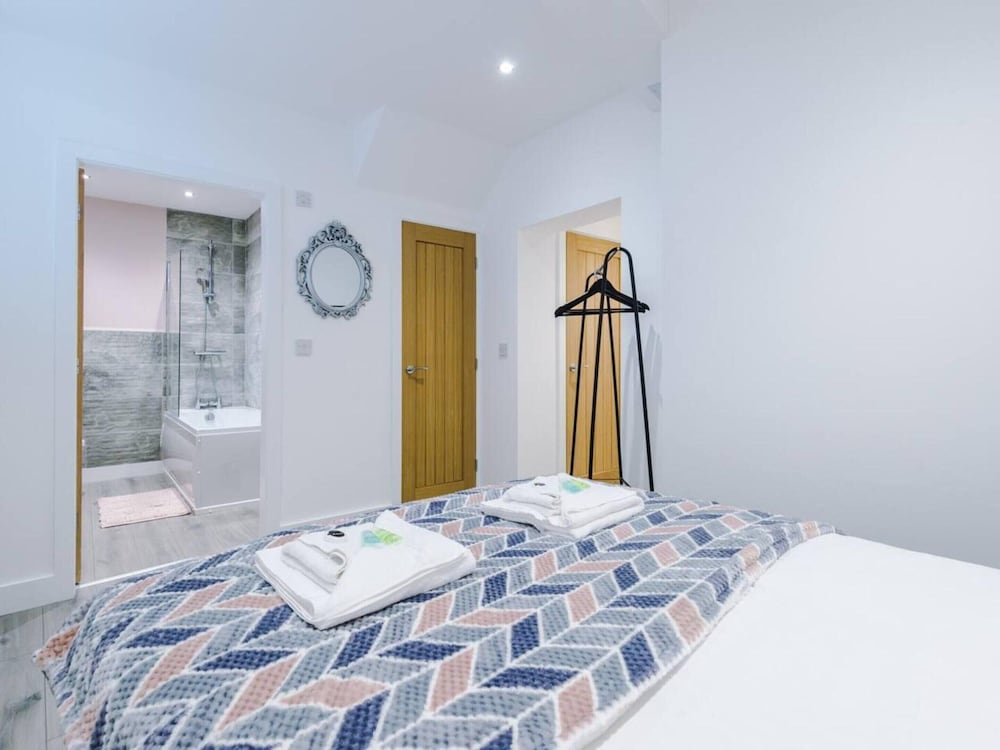 The Lowry One-bedroom Apartment by Belvilla view 2