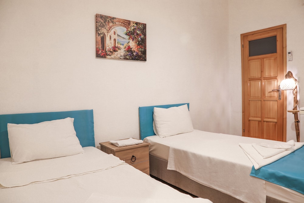 Yalıyanı Pansiyon - Image 18