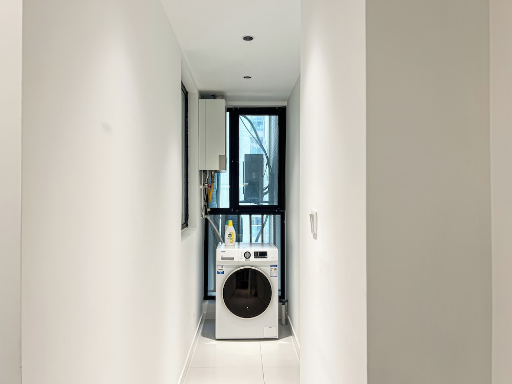 Book and Bed - Xujiahui