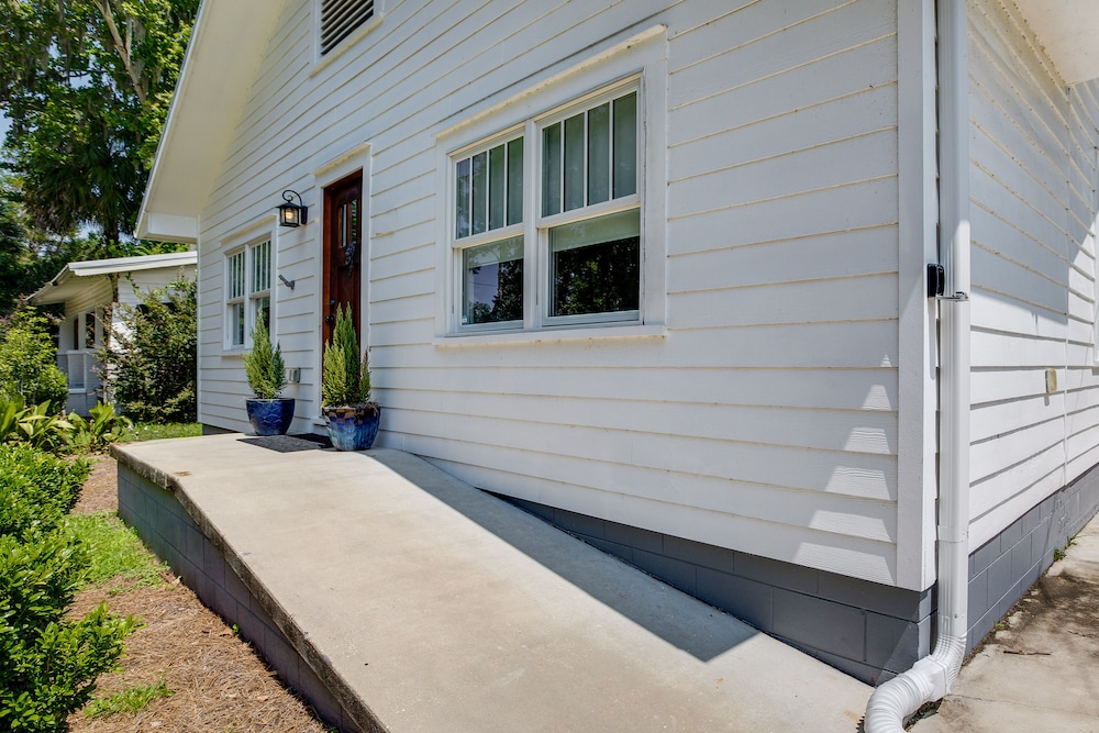 White Springs Gem w/ Patio  Screened Porch! - Property Image 2